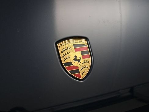 Certified 2021 Porsche Macan S AWD/4WD image 13