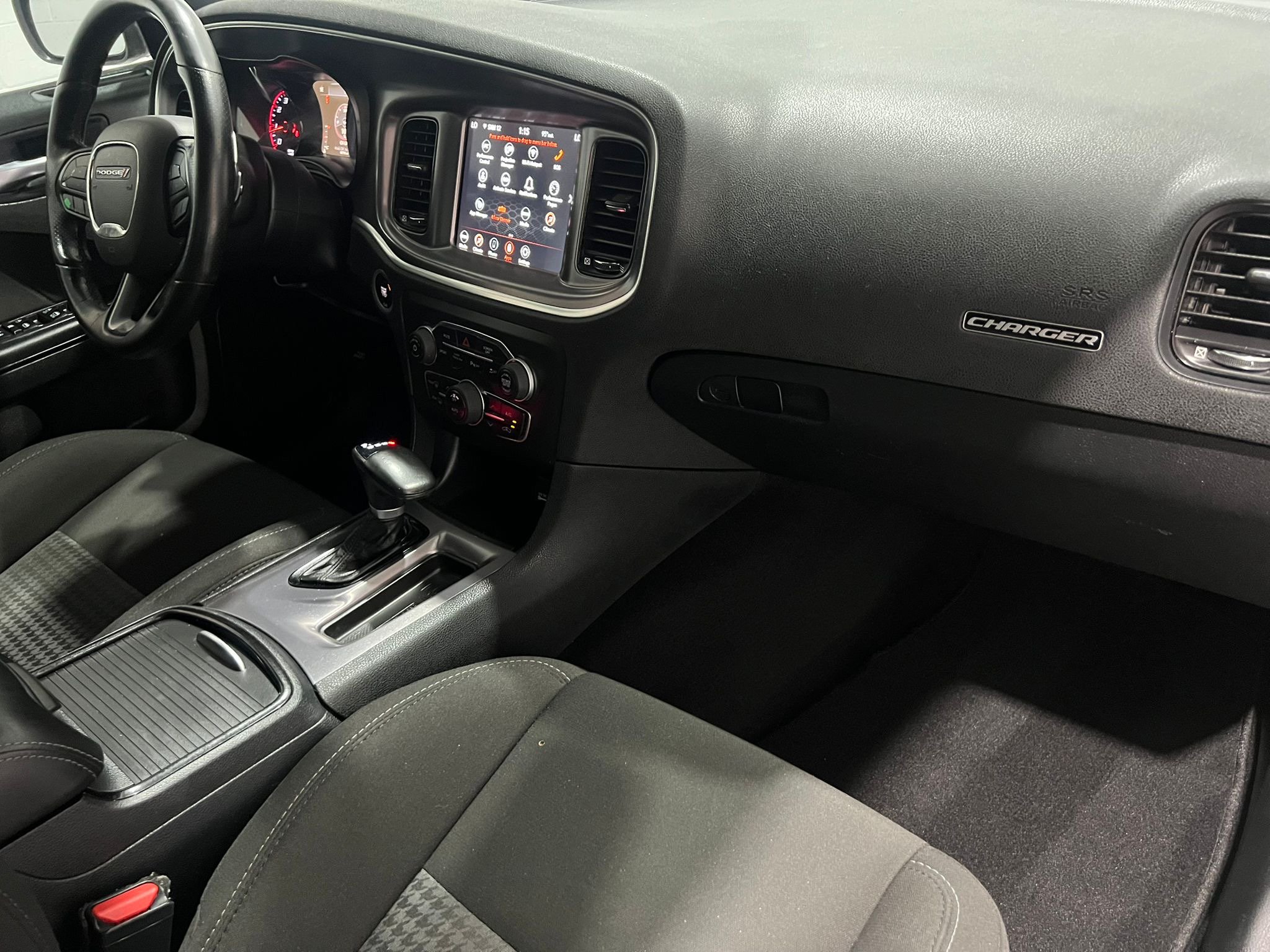 Used 2021 Dodge Charger R/T w/ Blacktop Package RWD image 15