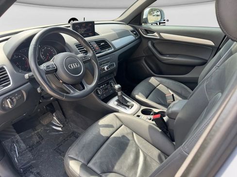 Used 2018 Audi Q3 2.0T Premium image 16