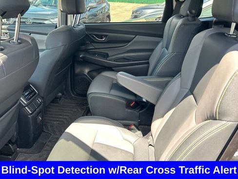 Used 2023 Subaru Ascent Onyx Edition AWD/4WD image 7