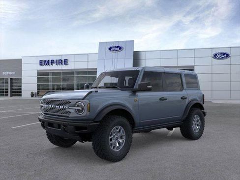 New 2025 Ford Bronco Badlands image 1