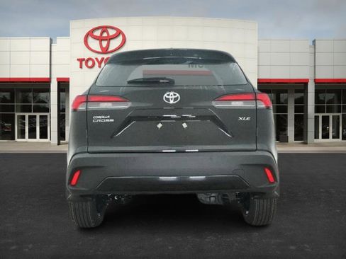 New 2026 Toyota Corolla Cross XLE image 17