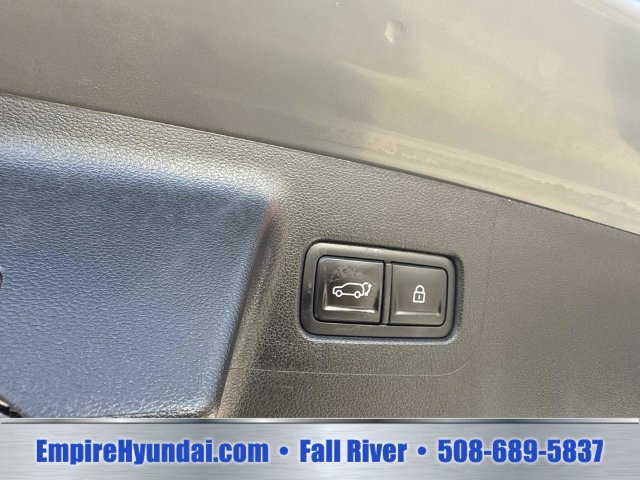 Used 2026 Hyundai Santa Fe SEL AWD/4WD image 6