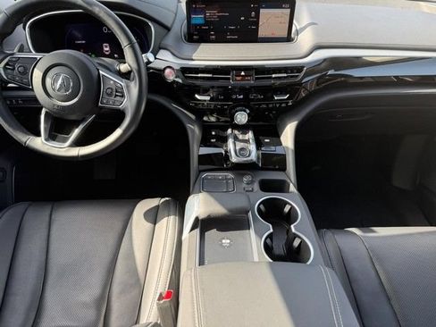 Certified 2023 Acura MDX SH-AWD w/ Technology Package image 12