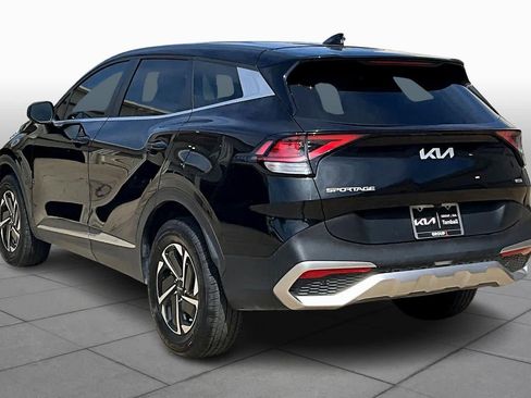 Used 2023 Kia Sportage LX image 12