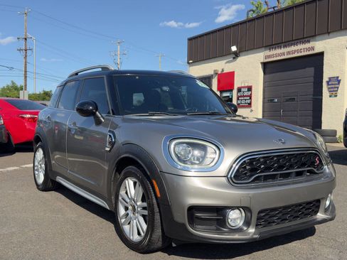 Used 2019 MINI Cooper Countryman S FWD image 8