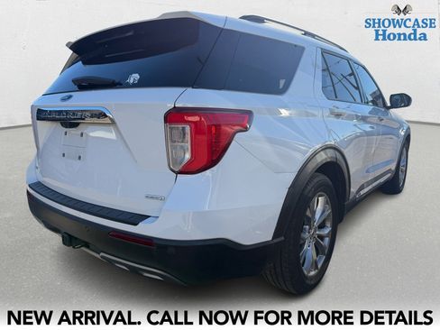 Used 2020 Ford Explorer XLT w/ Equipment Group 202A image 5