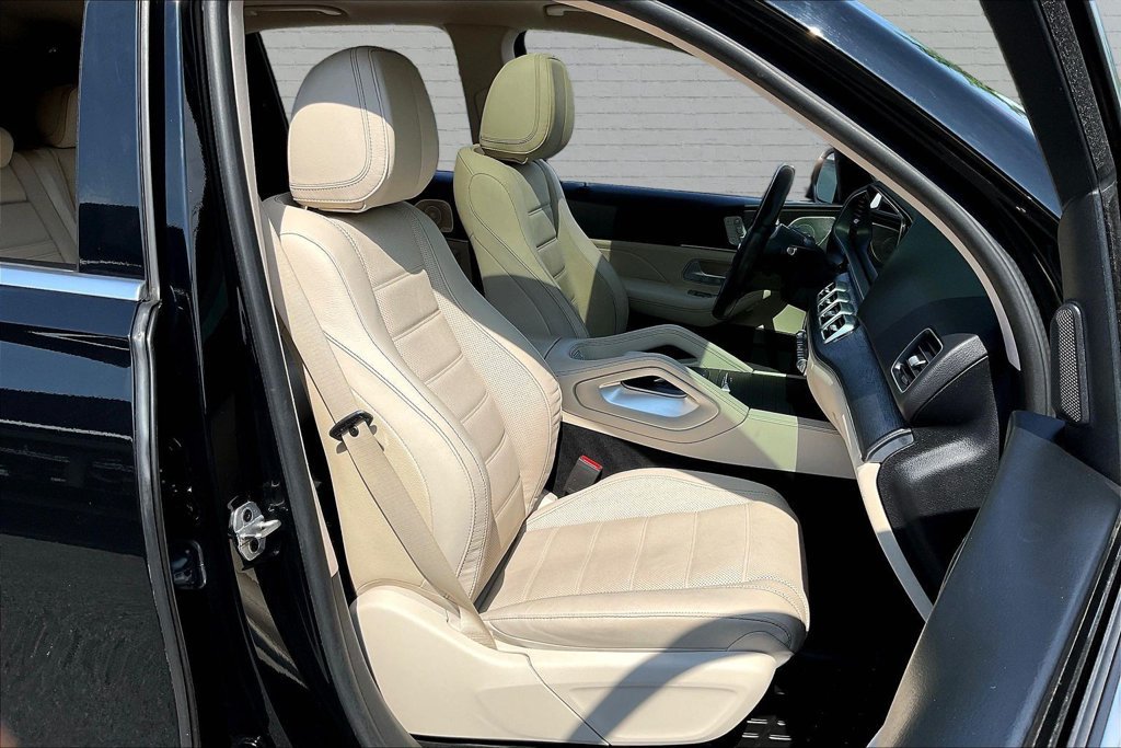 Used 2022 Mercedes-Benz GLE 450 4MATIC w/ Premium Package image 27