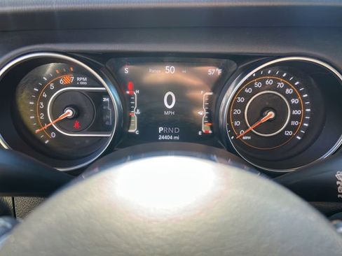 Used 2022 Jeep Wrangler Unlimited Sahara w/ LED Lighting Group image 13