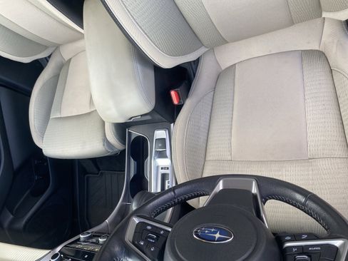 Used 2022 Subaru Ascent Premium w/ Convenience Package image 15