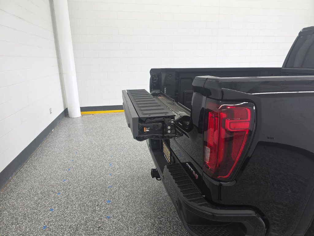 Used 2026 GMC Sierra 1500 AT4 w/ AT4 Premium Package AWD/4WD image 23