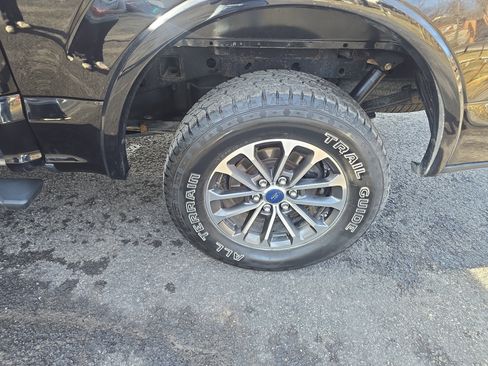 Used 2020 Ford F150 XLT w/ Equipment Group 301A Mid image 26