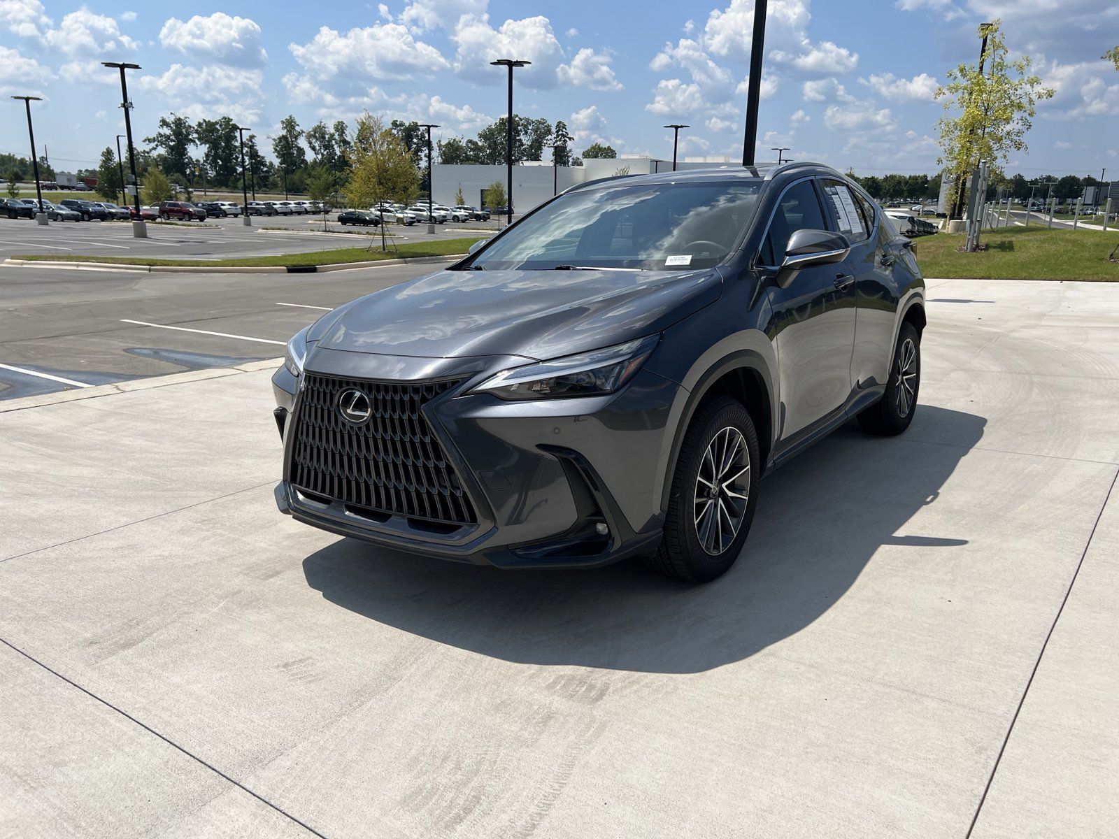 Used 2022 Lexus NX 350 AWD image 4