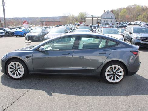 Used 2023 Tesla Model 3 Standard Range RWD image 4