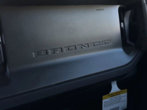 Used 2025 Ford Bronco 4-Door image 37