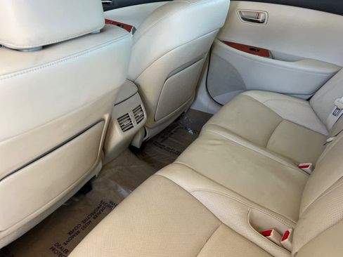 Used 2010 Lexus ES 350 FWD image 4