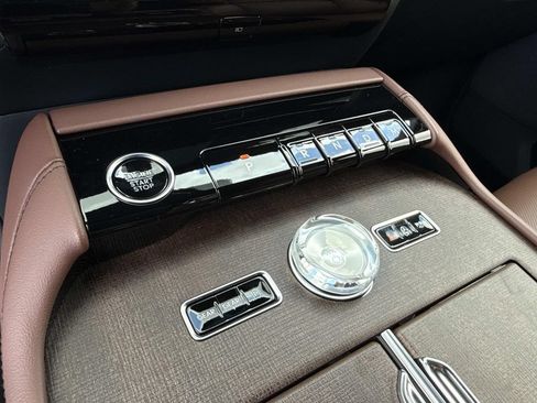 New 2026 Lincoln Navigator L Reserve AWD/4WD image 31