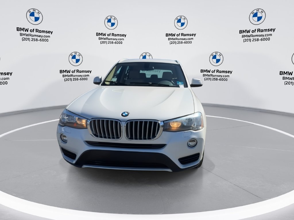 Used 2016 BMW X3 xDrive28i AWD/4WD image 3