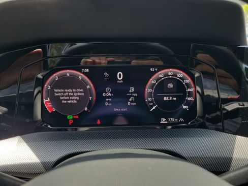 New 2026 Volkswagen GTI SE FWD image 29