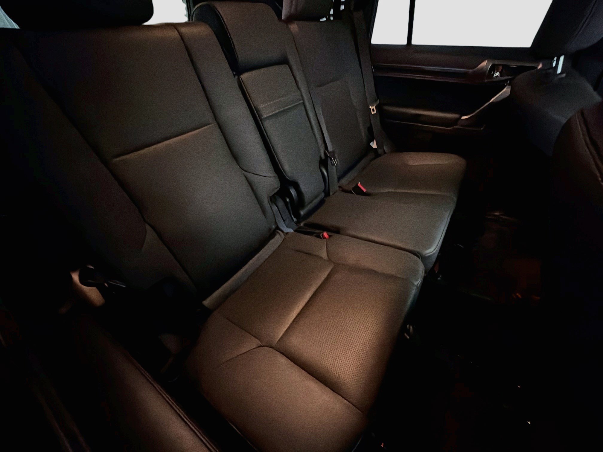 Used 2022 Lexus GX 460 Premium w/ Premium Package AWD/4WD image 14