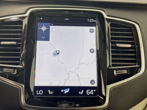 Used 2018 Volvo XC90 T6 Momentum w/ Convenience Package AWD/4WD image 16