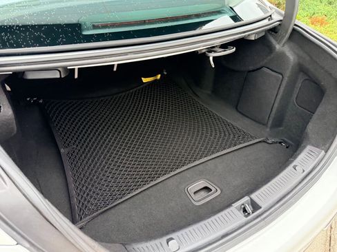 Used 2017 Mercedes-Benz E 300 image 10