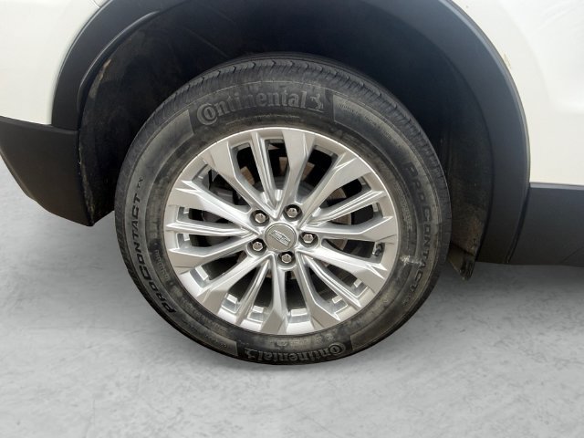 Certified 2024 Cadillac XT4 Luxury AWD/4WD image 23