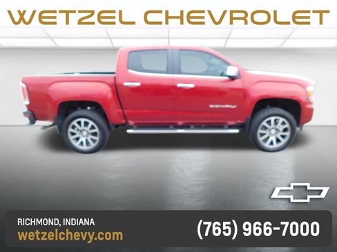 Used 2022 GMC Canyon Denali AWD/4WD image 2