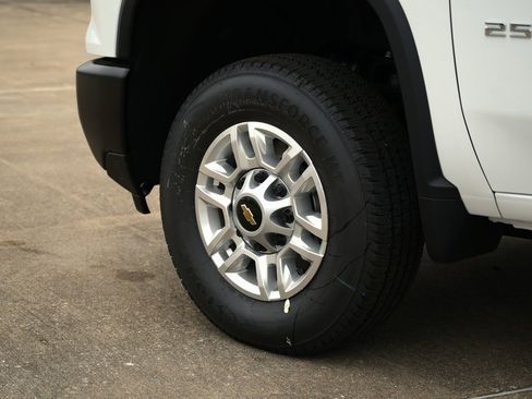 New 2026 Chevrolet Silverado 2500 W/T image 8