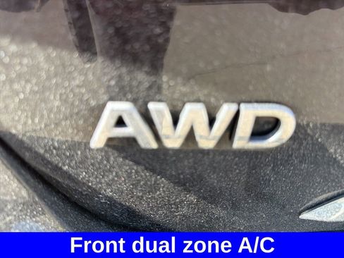 Used 2016 INFINITI Q50 3.0t Premium w/ Driver Assistance Package image 9