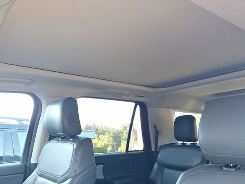 Used 2025 Ford Expedition Max Active image 13