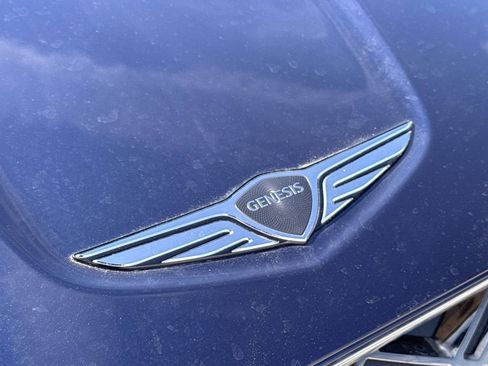 Used 2026 Genesis GV70 2.5T Select image 8