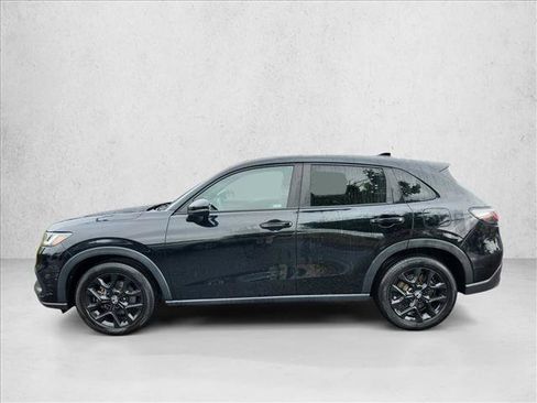 Used 2023 Honda HR-V Sport image 2