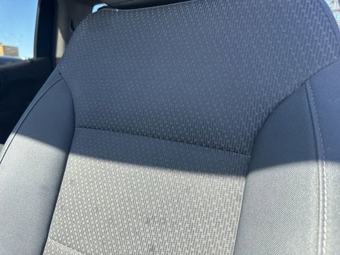 Used 2019 Chevrolet Silverado 1500 Custom Trail Boss w/ Custom Convenience Package image 8