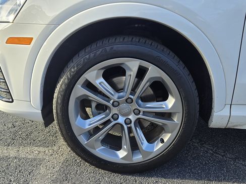 Used 2018 Audi Q3 2.0T Premium w/ Convenience Package image 11