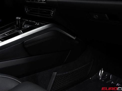 Used 2023 Porsche 911 Turbo S image 36