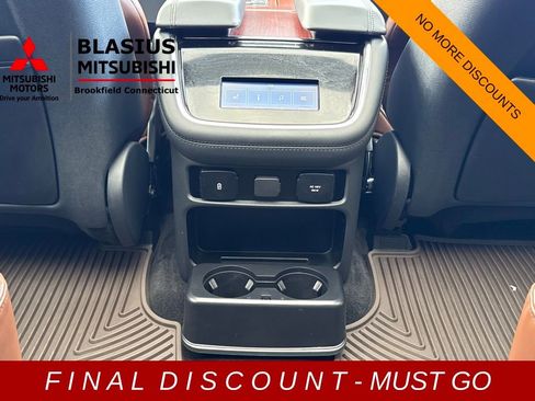 Used 2022 Lincoln Navigator Reserve image 36