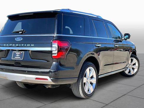 Certified 2023 Ford Expedition Platinum image 12