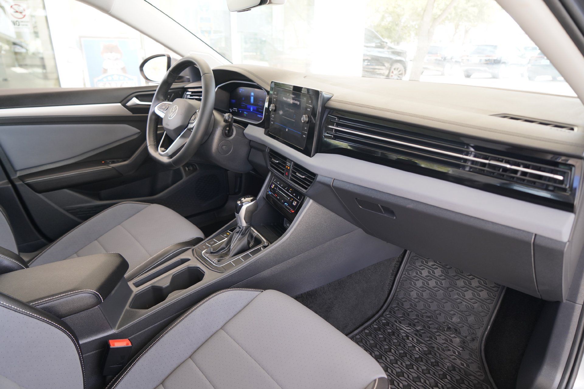 Certified 2026 Volkswagen Jetta SE FWD image 22