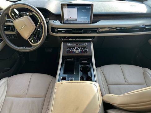 Used 2020 Lincoln Aviator Reserve w/ Elements Package Plus AWD/4WD image 20