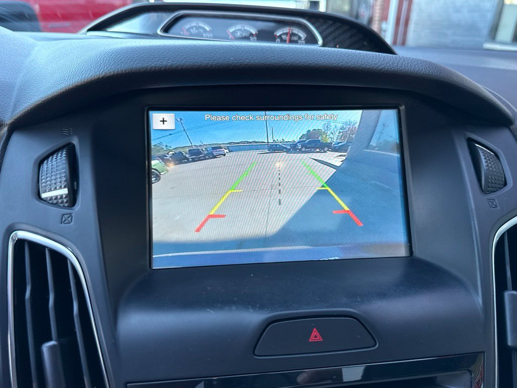Used 2017 Ford Focus ST w/ Equipment Group 402A FWD image 10