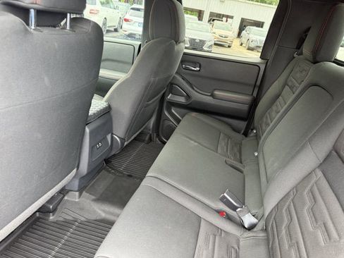 Used 2023 Nissan Frontier Pro-X w/ Technology Package RWD image 12