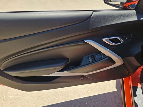 Used 2021 Chevrolet Camaro SS image 13