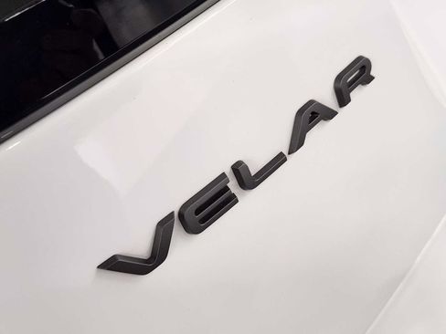 Used 2026 Land Rover Range Rover Velar S AWD/4WD image 13
