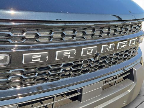 New 2026 Ford Bronco Sport Outer Banks w/ Outer Banks Tech Package+ AWD/4WD image 17