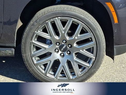 Used 2025 GMC Yukon Denali Ultimate image 11