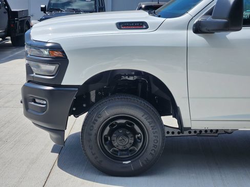 New 2026 RAM 2500 Tradesman AWD/4WD image 9