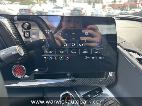 Used 2021 Chevrolet Corvette Stingray Preferred Cpe w/ Z51 Performance Package image 6