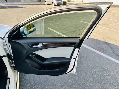 Used 2013 Audi A4 Premium w/ Convenience Pkg image 27