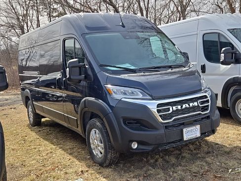 New 2026 RAM ProMaster 2500 w/ Quick Order Package 22G SLT FWD image 1
